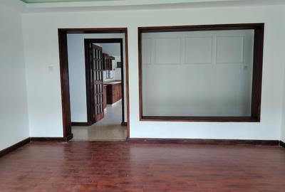 5 Bed Villa with En Suite in Karen