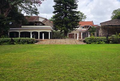 6 Bed House with En Suite in Kilimani - 2