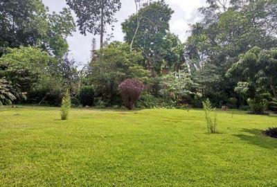 2.5 ac Land in Westlands Area