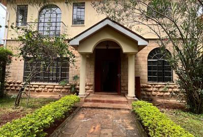 4 Bed Villa with En Suite in Kitisuru