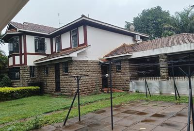 4 Bed Townhouse with En Suite at Runda - 3