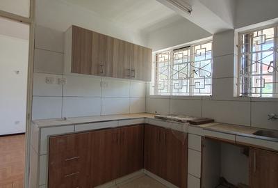 3 Bed Apartment with En Suite at Forest Lane - 4