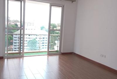 3 Bed Apartment with En Suite at Riverside Drive