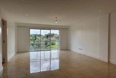 Serviced 2 Bed Apartment with En Suite in Westlands Area