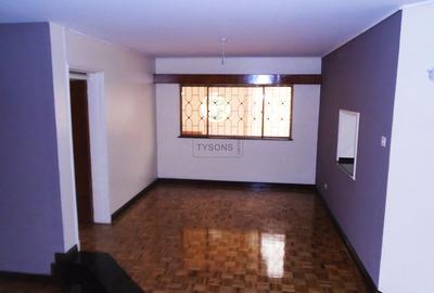 5 Bed Townhouse with En Suite in Westlands Area - 3