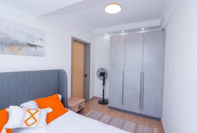 Serviced 1 Bed Apartment with En Suite in Riverside - 4