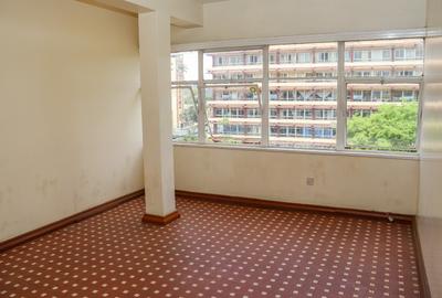 281 m² Office with Service Charge Included in Nairobi CBD - 4
