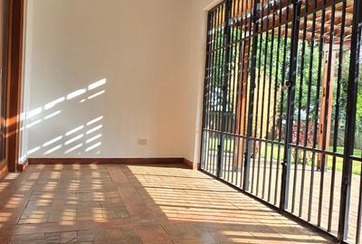 4 Bed House with En Suite at Runda Road - 3