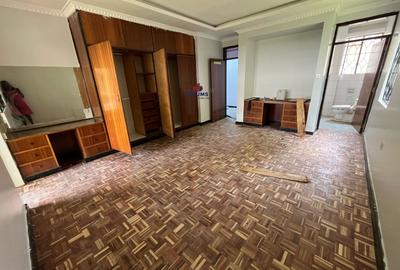 0.5 ac Commercial Property with Fibre Internet at Gigiri