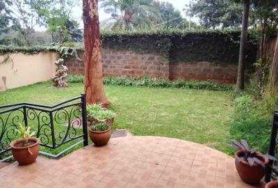 5 Bed Villa with En Suite in Lavington