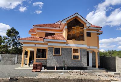 4 Bed Townhouse with En Suite in Ongata Rongai - 3