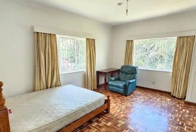 4 Bed Townhouse with En Suite at Kyuna - 3