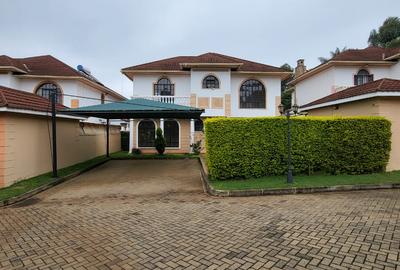 4 Bed House with En Suite in Kiambu Road