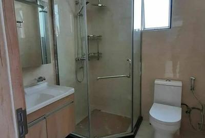 2 Bed Apartment with En Suite at Lavington - 3