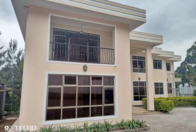 6 Bed Villa with En Suite at Kitisuru Road