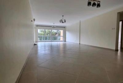 3 Bed Apartment with En Suite in Westlands Area - 4