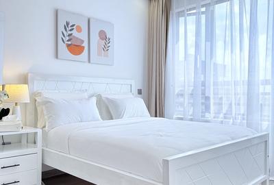 Furnished 3 Bed Apartment with En Suite in Riverside - 4