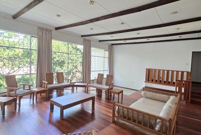 3 Bed Townhouse with En Suite in Spring Valley - 4