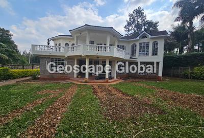 5 Bed House with En Suite in Runda