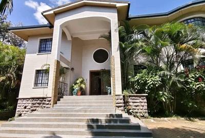 2 Bed House with En Suite in Nyari