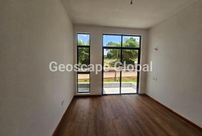 4 Bed Townhouse with En Suite in Kiambu Road - 3