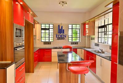 4 Bed Townhouse with En Suite in Kitisuru - 3