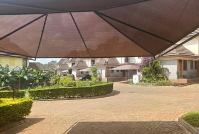 4 Bed Townhouse with En Suite at Runda - 3