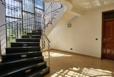 5 Bed Villa with En Suite at Karen Road - 3