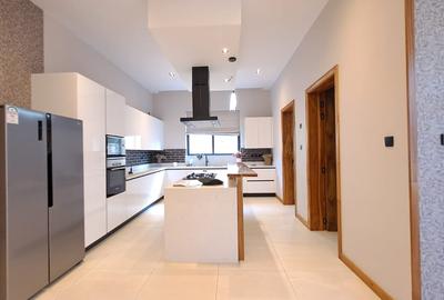 4 Bed Villa with En Suite at Loresho