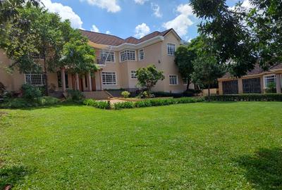 6 Bed House with En Suite at Runda Road - 4