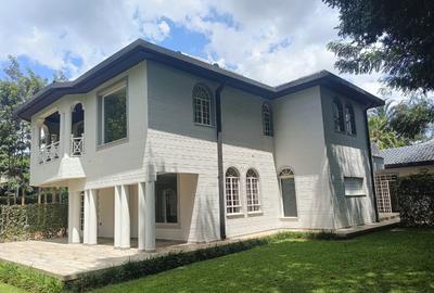 4 Bed House with En Suite at Runda