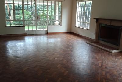 5 Bed Townhouse with En Suite in Lavington