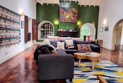 3 Bed House with En Suite in Spring Valley - 2