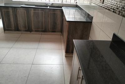 4 Bed Townhouse with En Suite in Westlands Area