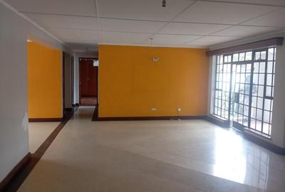 3 Bed Apartment with En Suite at Lavington - 3