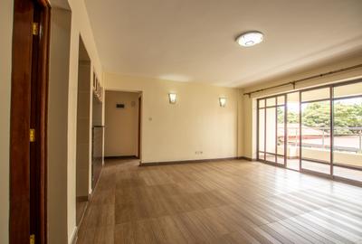 Serviced 2 Bed Apartment with En Suite at Westlands Road