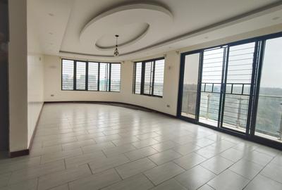 3 Bed Apartment with En Suite at 4Th Parklands