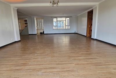 3 Bed Apartment with En Suite at Parklands