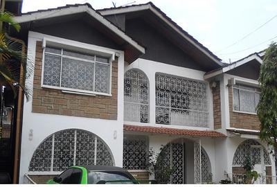 5 Bed House with En Suite in Westlands Area