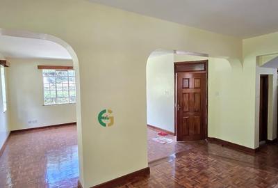 4 Bed Townhouse with En Suite in Lavington - 4