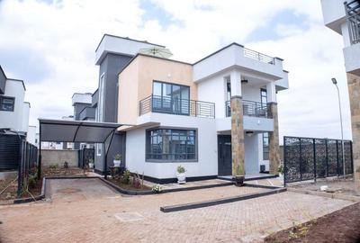 5 Bed Townhouse with En Suite at Ruiru Githunguri Road