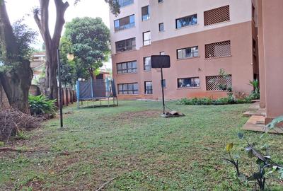 4 Bed Apartment with En Suite in Westlands Area