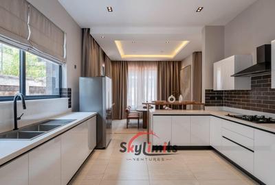 4 Bed Townhouse with En Suite at Loresho Ridge - 3