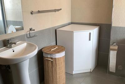 Serviced 3 Bed Apartment with En Suite in Brookside - 3