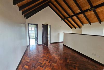 4 Bed House with En Suite in Karen