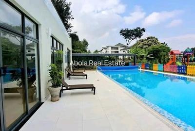 4 Bed Apartment with En Suite in Gigiri