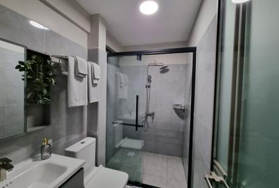 Serviced 2 Bed Apartment with En Suite at Westlands