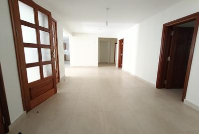 3 Bed Townhouse with En Suite in Kitisuru - 4