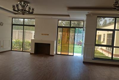 4 Bed House with En Suite in Karen - 3