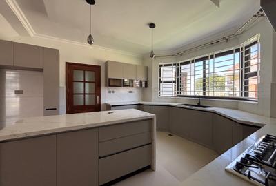 4 Bed Villa with En Suite in Karen